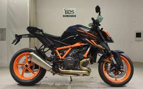 KTM 1290 SUPER DUKE R 2024