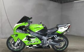 KAWASAKI NINJA ZX-7R 2002 ZX750P