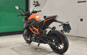 KTM 390 DUKE 2024