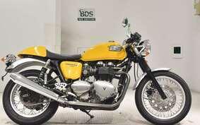 TRIUMPH THRUXTON 900 2006 J9142G