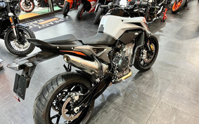 KTM 790 DUKE 2024 TU740