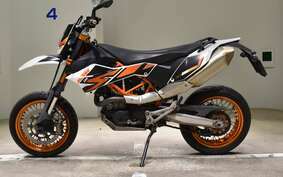 KTM 690 SMC R 2015 LST40