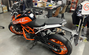 KTM 390 DUKE 2019 JPJ40