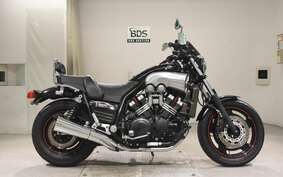 YAMAHA VMAX 2005