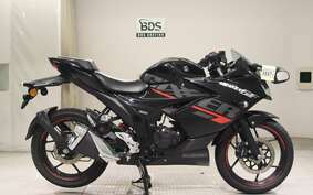 SUZUKI GIXXER 150 SF