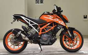 KTM 390 DUKE 2017 JPJ40