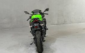 KAWASAKI ZX-25R ZX250E