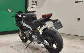 APRILIA トゥオノ660 FACTORY 2022