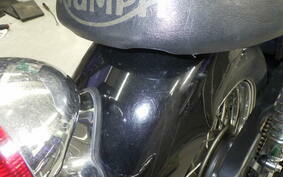 TRIUMPH BONNEVILLE 2005 J900TM