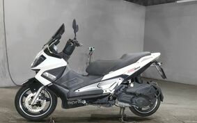 APRILIA SR MAX 125 不明