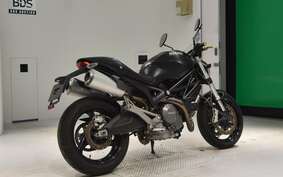 DUCATI MONSTER 696 + 2010