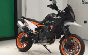 KTM 890 SMT 2024