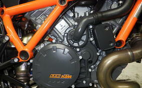 KTM 1290 SUPER DUKE R 2020 V3940