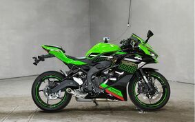 KAWASAKI ZX-25R ZX250E