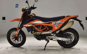 KTM 690 SMC R 2023