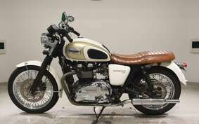 TRIUMPH BONNEVILLE T100 2015 J9157G