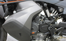 KTM 890 ADVENTURE 2022 TS640