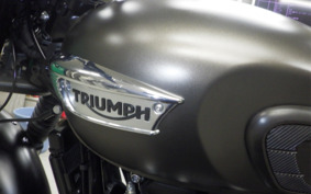 TRIUMPH BONNEVILLE T100 2019