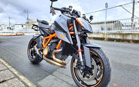 KTM 1290 SUPER DUKE R 2020 V3940