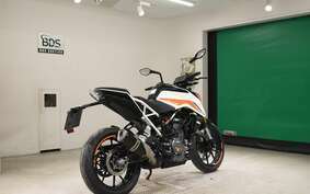 KTM 390 DUKE 2024