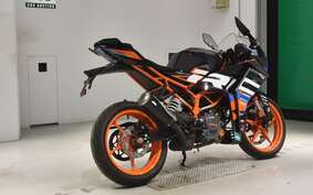 KTM 125 RC JYA40