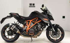 KTM 1290 SUPER DUKE R 2015 V3940