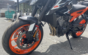 KTM 890 DUKE GP 2024 TU940