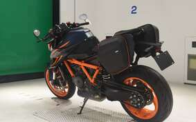 KTM 1290 SUPER DUKE R 2022