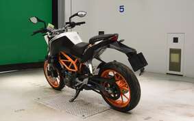 KTM 390 DUKE 2016 JGJ40