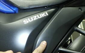 SUZUKI GIXXER 150 NG4BG