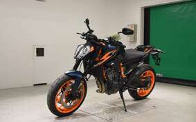 KTM 890 DUKE R 2024