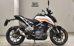 KTM 390 DUKE 2024