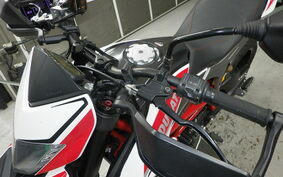 DUCATI HYPERMOTARD 820 SP 2014 B201J