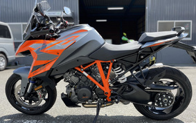 KTM 1290 SUPER DUKE GT 2023 V6940