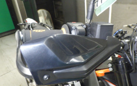 KTM 690 SMC R 2022 LSV40