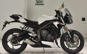 TRIUMPH STREET TRIPLE S 2021