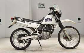 SUZUKI DJEBEL 200 (DR200SE) SH42A