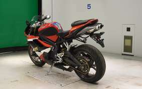 TRIUMPH DAYTONA 675 2009 MD1066