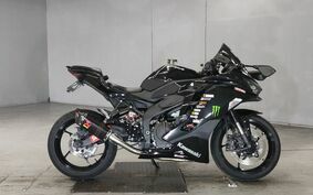 KAWASAKI ZX-25R ZX250F