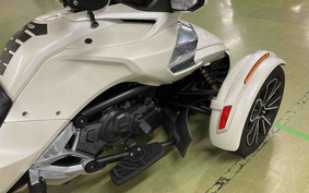 BRP CAN-AM Spyder F3 2016