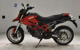 DUCATI HYPERMOTARD 796 2010