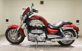 TRIUMPH ROCKET III 2005 LC1035