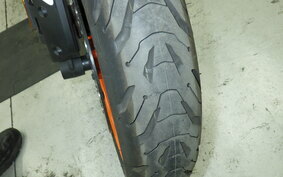 KTM 890 DUKE R 2021 TU940