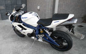 TRIUMPH DAYTONA 675 2009 MD1066