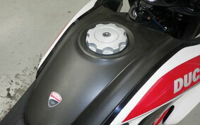 DUCATI HYPERMOTARD 820 SP 2013