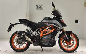 KTM 390 DUKE 2023