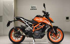 KTM 390 DUKE 2021 JPJ40