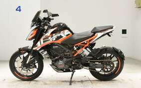 KTM 125 DUKE JPA40