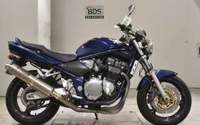 SUZUKI BANDIT 1200 2000 GV77A