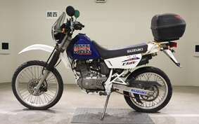 SUZUKI DJEBEL 200 (DR200SE) SH42A